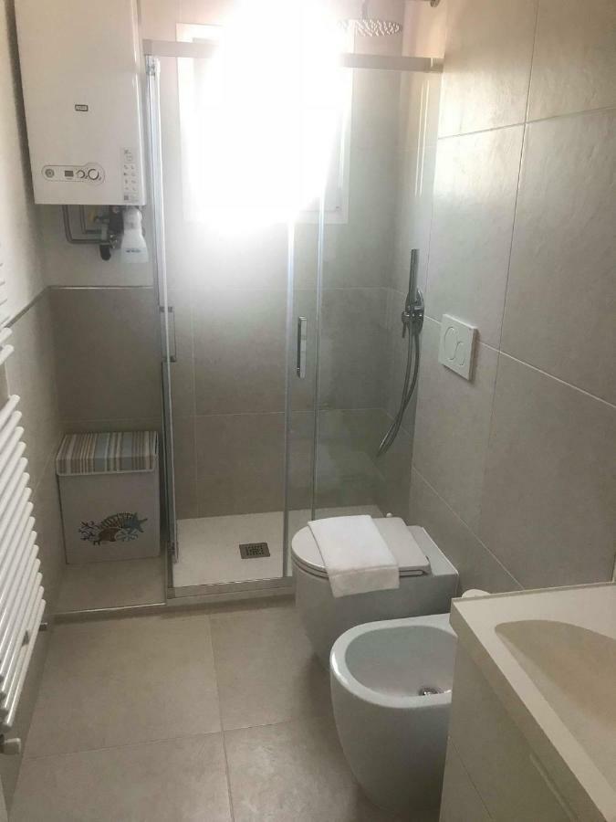 Delta A - Piazza Marina - Vista Mare Villa Lido di Jesolo Luaran gambar